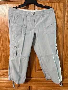LOFT Light Gray Cargo Capris 4